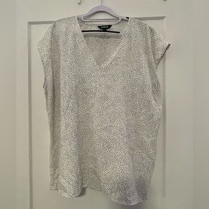 EXPRESS VNECK V NECK SLEEVELESS BLOUSE XL OFFICE